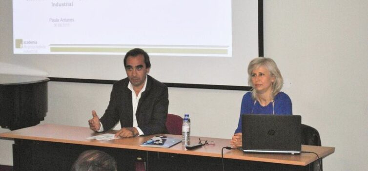 “Marcas e Design”