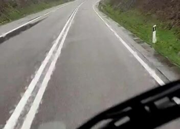 Ja está controlado o incêndio no camião  Ic8 km 121  na primeira saída Proença N