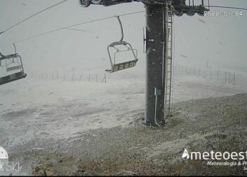 Neve em direto da Serra da Estrela. Aviso amarelo até às 21H00 de hoje