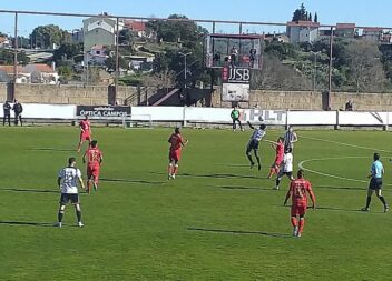 Benfica e Castelo Branco 0 Marinhense 0