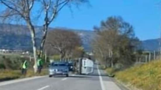 Despiste de veículo mercadorias causa ferido leve na Nacional 118