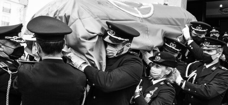 AS IMAGENS DO ÚLTIMO ADEUS A FÁBIO GUERRA