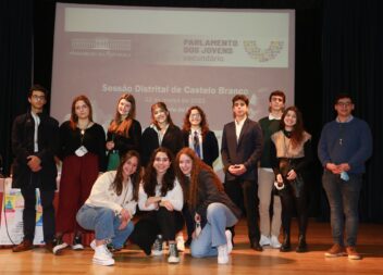 Parlamento dos Jovens