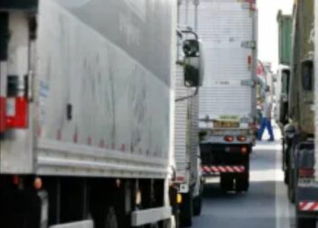 Transportadoras de mercadorias param amanhã cerca de 300 camiões em protesto con