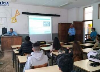 AÇÃO DE FORMAÇÃO - ESCOLA SEGURA