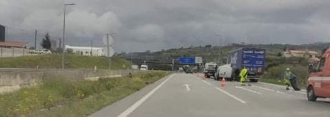 Acidente aparatoso junto à saída de Celorico da Beira