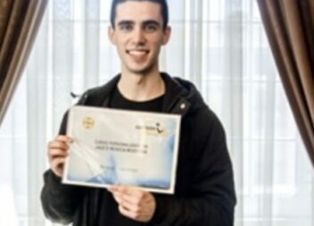 Rodrigo Lourenço já recebeu o Curso Personalizado de Jazz e Música Moderna: Venc