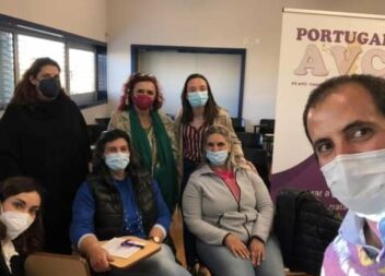 Sobreviventes de AVC de Castelo Branco juntos em grupo