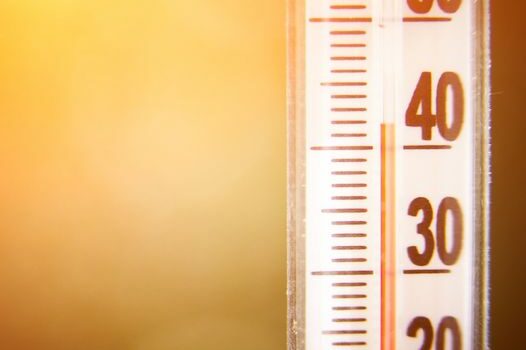 Temperaturas altas até meados de maio